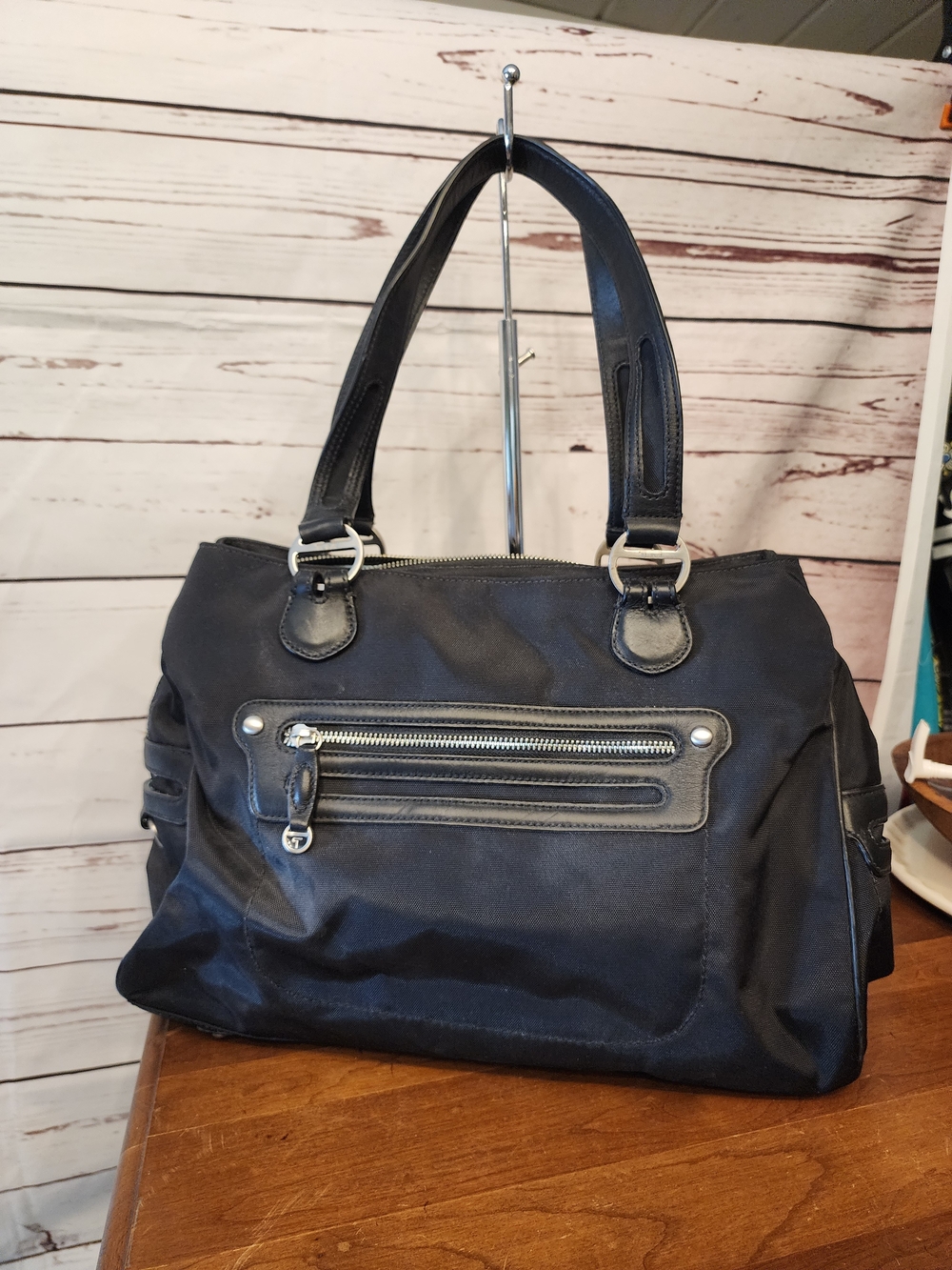Classic Tumi Black Women's Work Tote Handbag Shoulder Bag